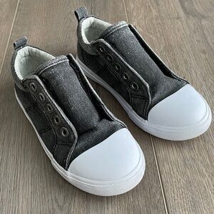 EUC CAT AND JACK Toddler Boys Size 11 - Dwayne Slip-On Sneakers Charcoal Gray